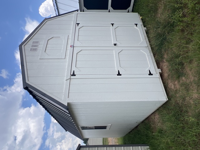 Lofted Barn - 10x16