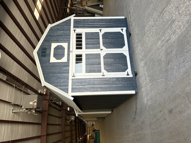 Lofted Barn - 10x16