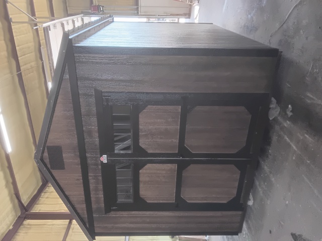 Utility Xtra Height - 10x12