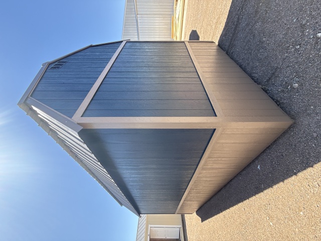 Side Lofted Barn - 10x20
