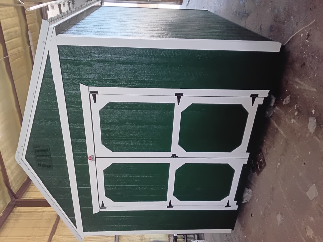 Utility Xtra Height - 10x12