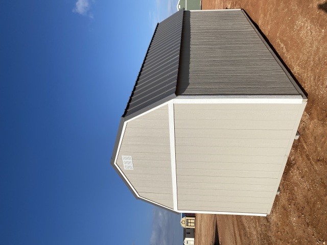 Lofted Barn - 10x20
