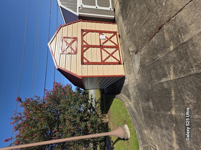 Lofted Barn - 10x16