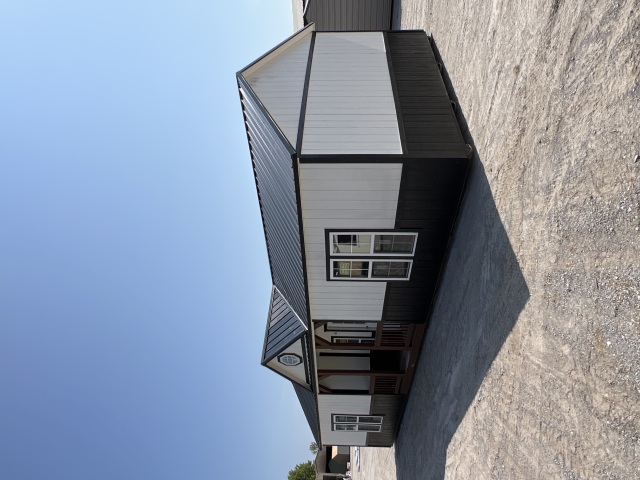 Side Cabin - 16x40