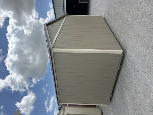 Side Gable Utility - 10x16