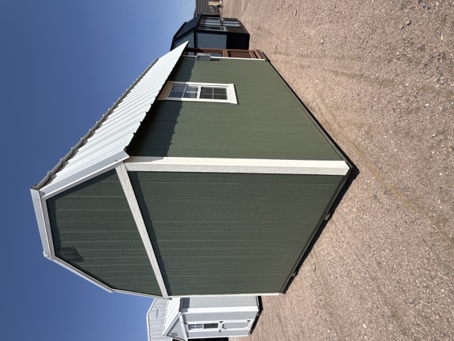 Lofted Barn Cabin - 10x18