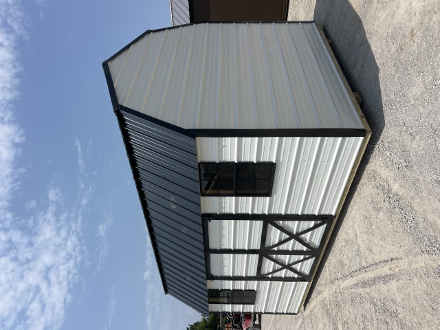 Side Lofted Barn - 10x16