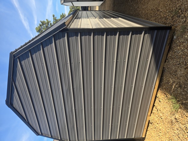 Side Lofted Barn - 10x20