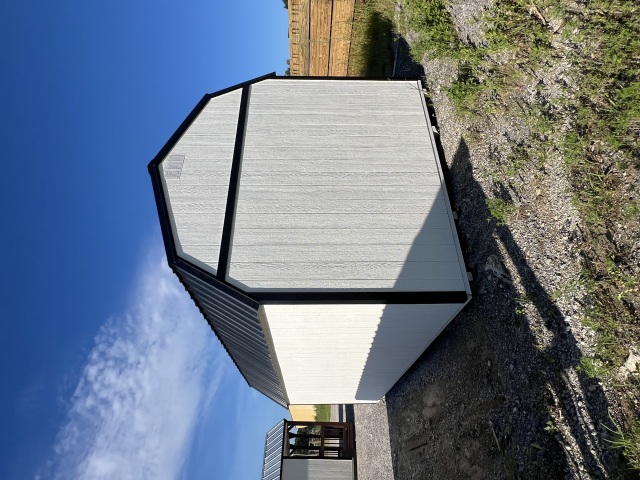 Side Lofted Barn - 12x20