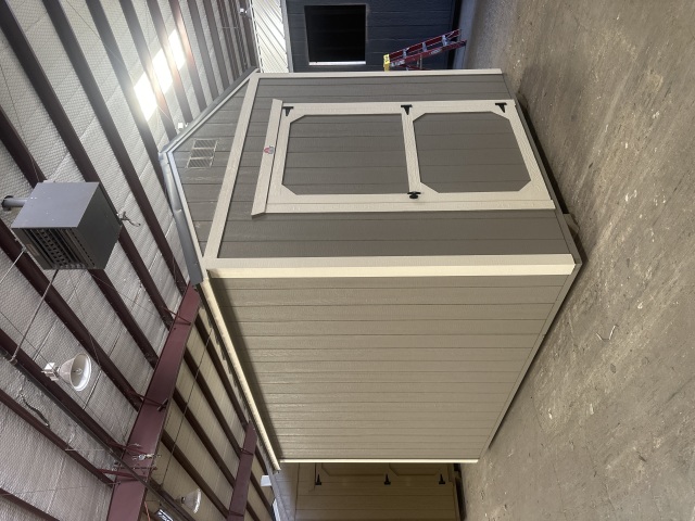 Utility Xtra Height - 8x12