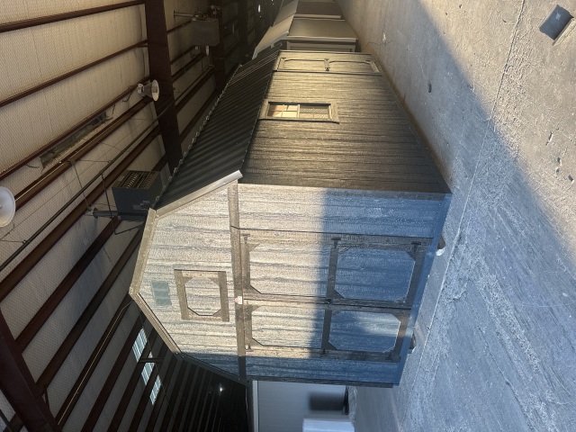 Lofted Barn - 10x20