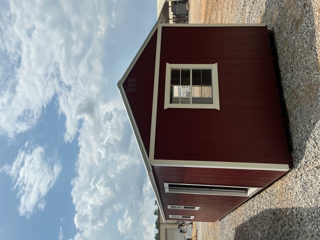 Side Utility - 12x32