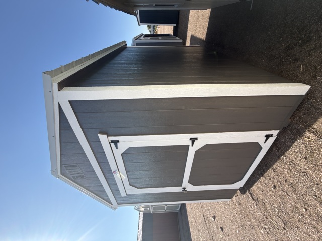 Utility Xtra Height - 8x12
