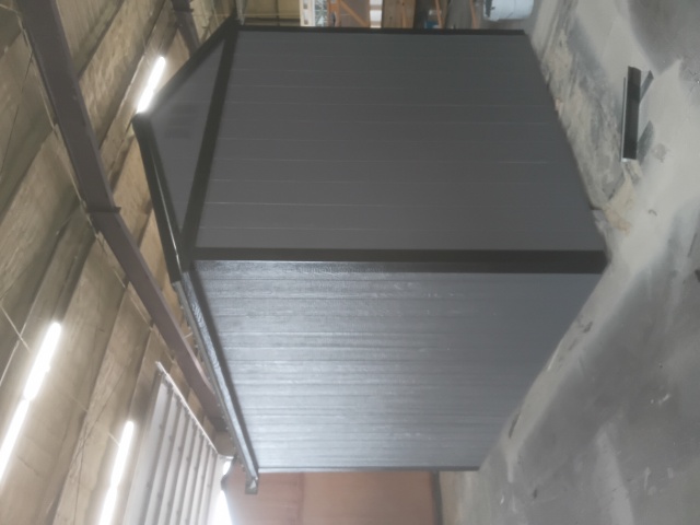 Side Utility - 8x12