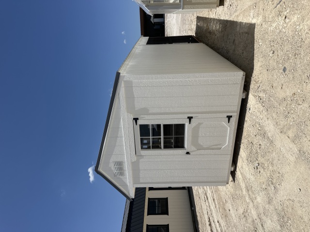 Chicken Coop - 8x20