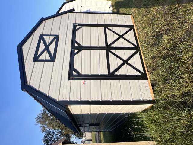 Lofted Barn - 10x20