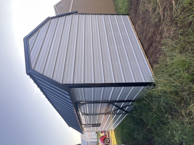 Lofted Barn - 10x20