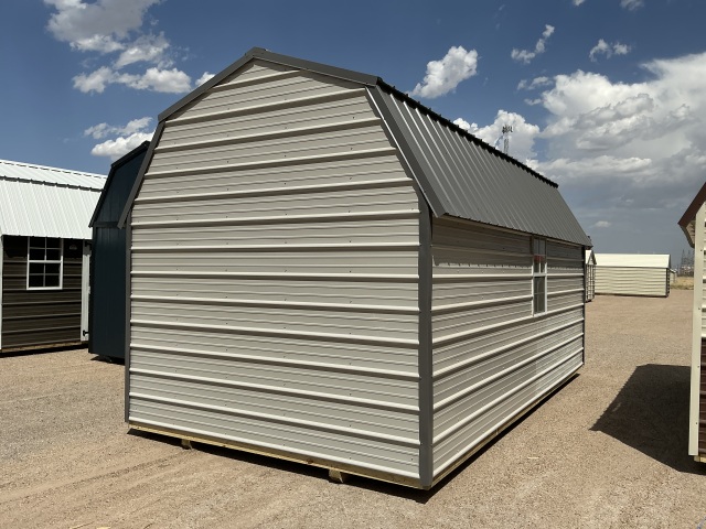 Lofted Barn - 10x20
