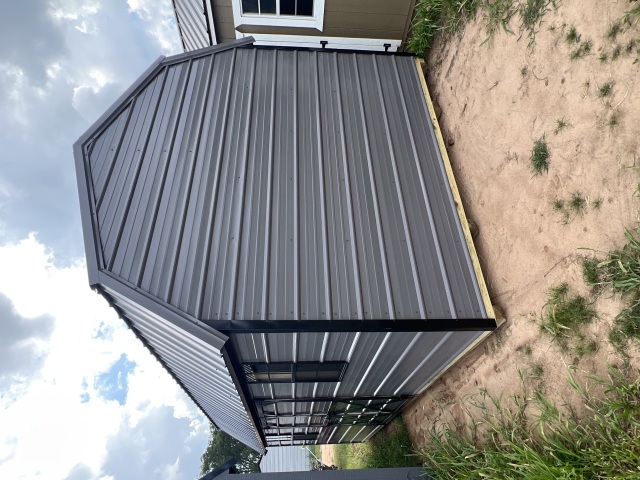 Side Lofted Barn - 12x20