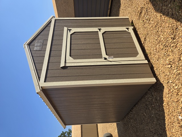 Utility Xtra Height - 8x12