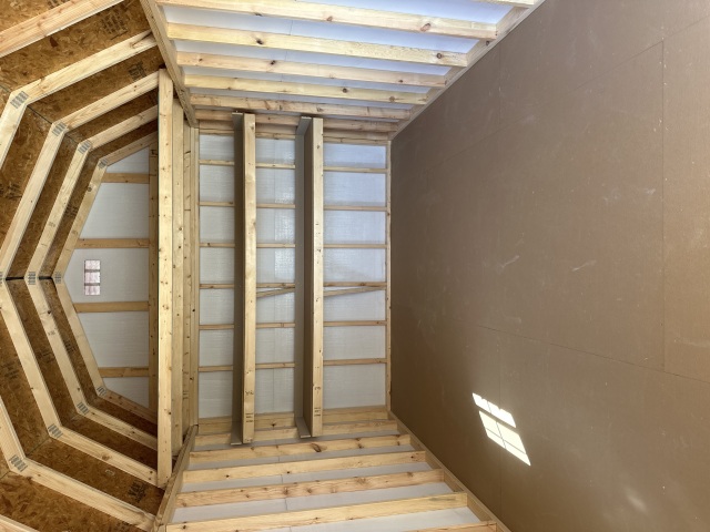 Lofted Barn - 10x20