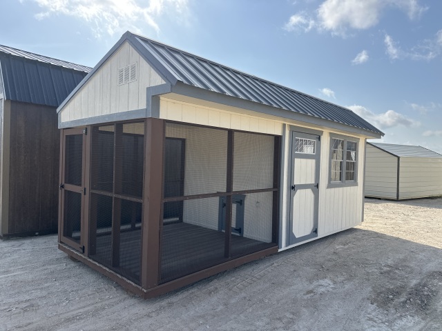 Chicken Coop - 8x20