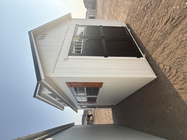 Utility Xtra Height - 10x16
