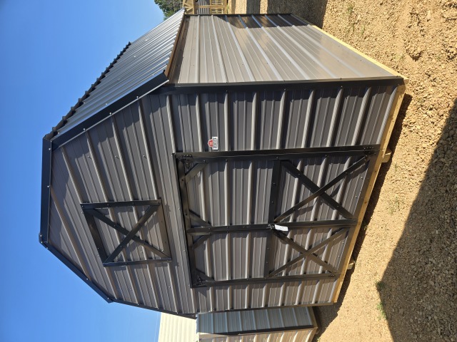 Lofted Barn - 10x12