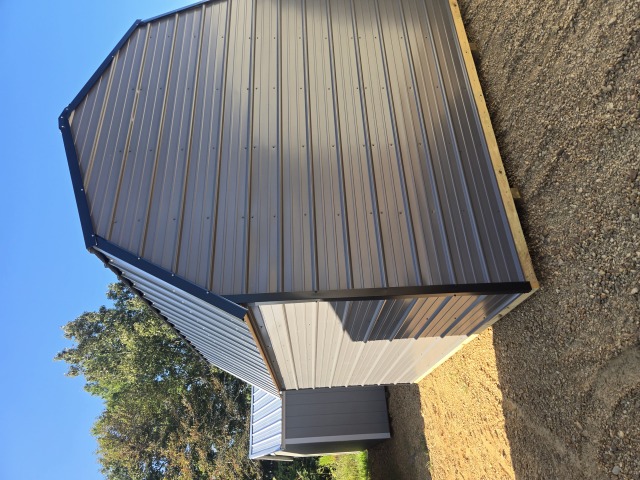 Lofted Barn - 10x12