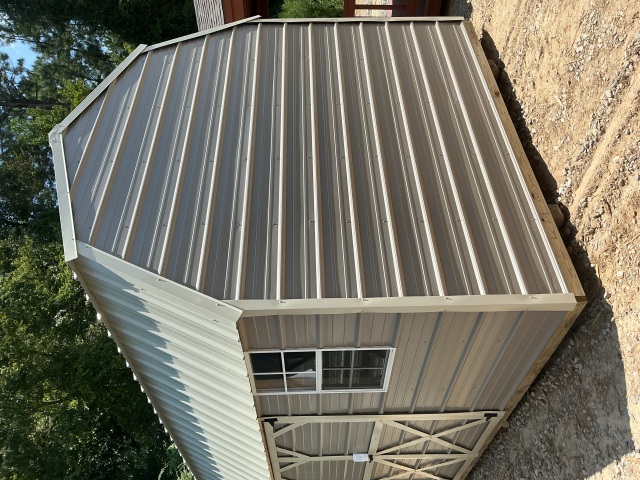 Side Lofted Barn - 10x16