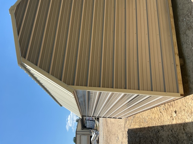 Side Lofted Barn - 10x16