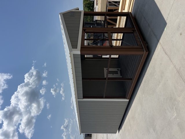 Chicken Coop - 8x20