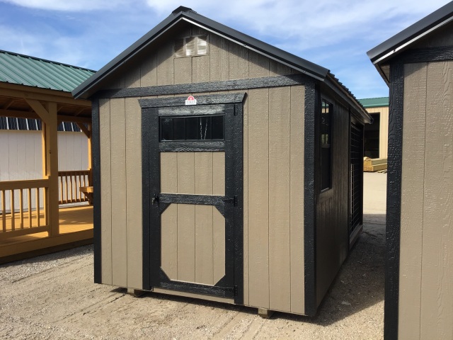 Dog Kennel - 8x16