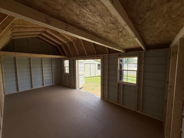 Side Lofted Barn - 10x20