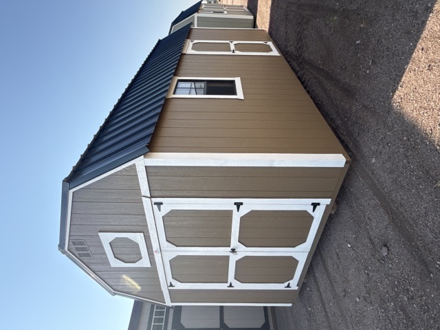 Lofted Barn - 10x20