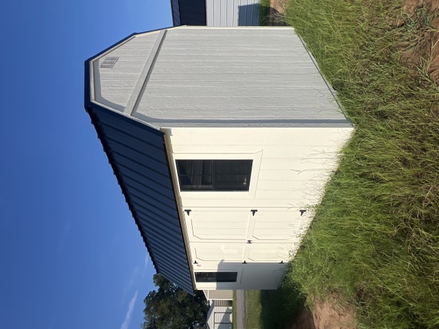 Side Lofted Barn - 10x16