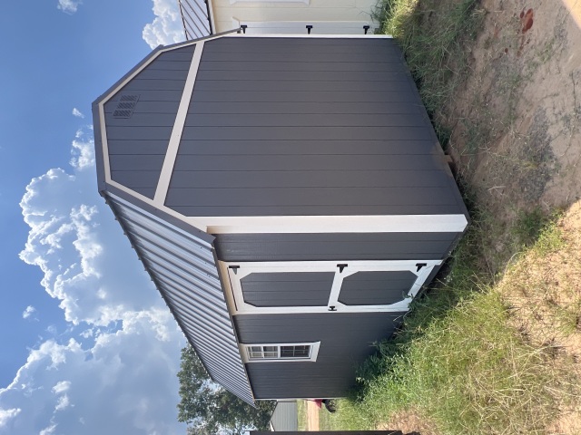 Lofted Barn - 10x20