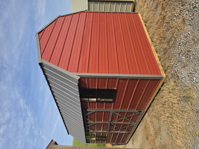 Side Lofted Barn - 10x16