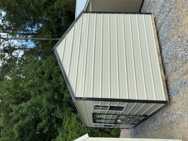 Side Utility - 10x16
