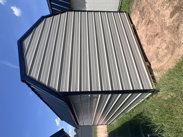 Side Lofted Barn - 10x16