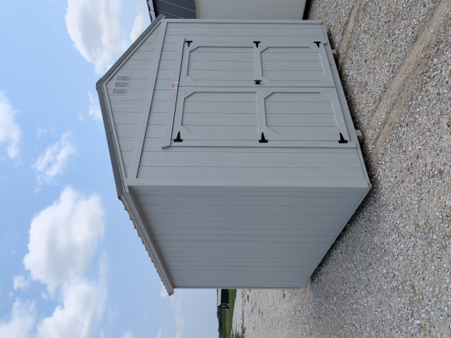 Utility Xtra Height - 10x12