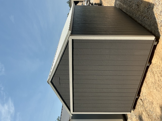 Side Utility - 12x16