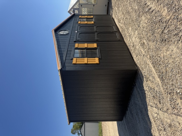 Side Gable Utility - 10x20