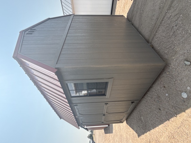 Side Lofted Barn - 10x12