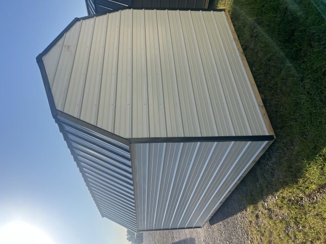 Side Lofted Barn - 10x16