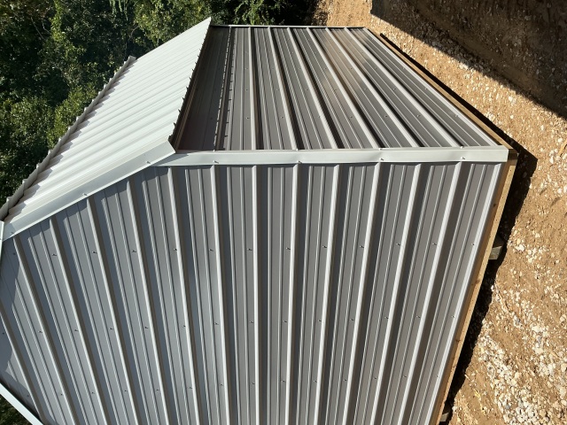 Side Lofted Barn - 10x12