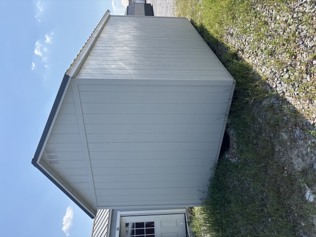 Utility Xtra Height - 10x16