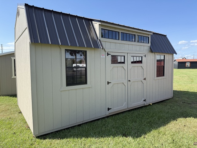 Side Lofted Barn - 10x20