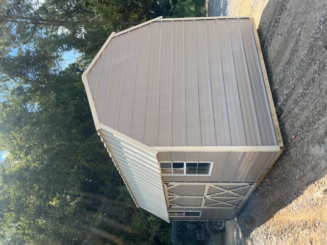 Side Lofted Barn - 10x16