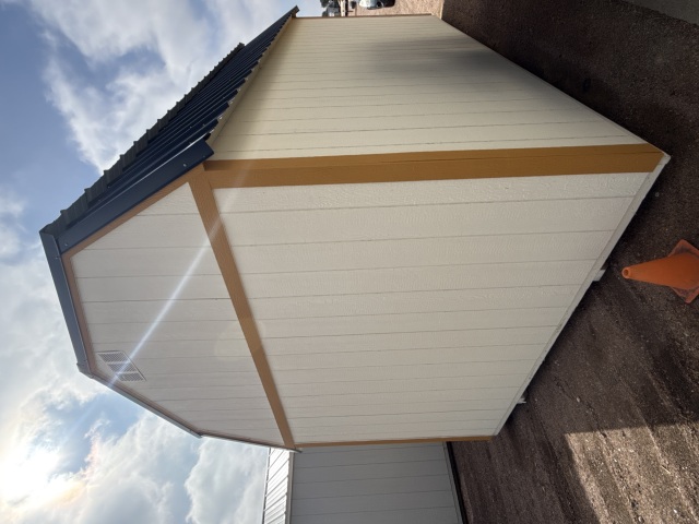 Side Lofted Barn - 10x16